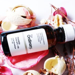 THE ORDINARY MANDELIC ACID 10% HA