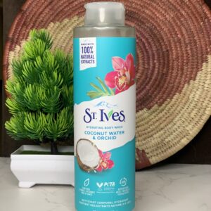 ST IVES EXFOLIATING BODY WASH SEA SALT AND PACIFIC KELP