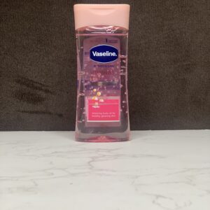 VASELINE VITAMIN B3 BODY OIL